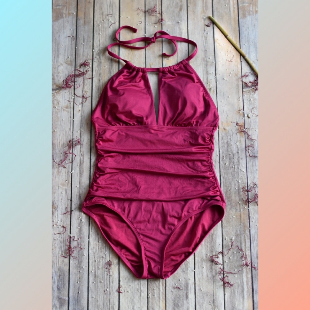 🌺Liz Caliborne Halter One Piece Swimsuit Size 8